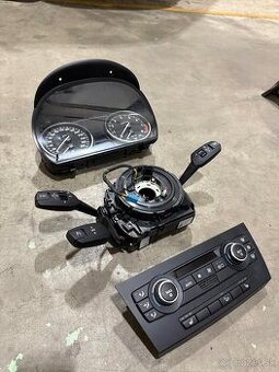 BMW E92 - Budíky, podvolantový krúžok, páčky , ovládanie