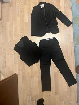chlapčenský oblek 118cm a 128 cm