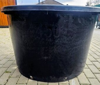 Kúpim veľký kvetináč / kvetináče