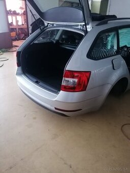 Škoda octavia 3 - combi - zadok