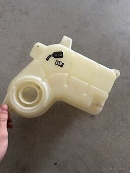 Čistonová expanzná nádoba na vodu audi A6