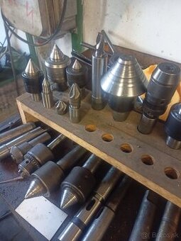 prislušenstvo k sustruhu