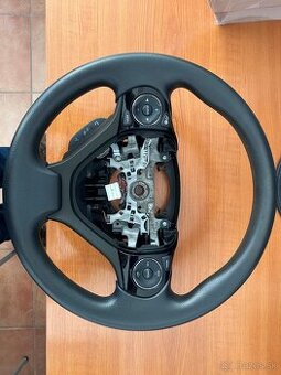 Volant na Hondu Civic 9. gen