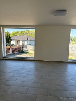 RK Diamant - prenájom polyfunkčnej budovy