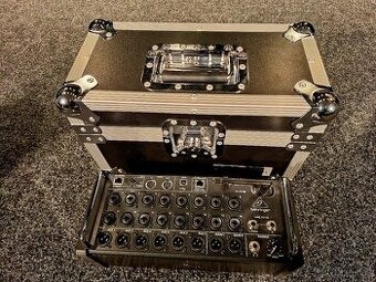 Mixpult Behringer X-Air XR18 + obal (case)