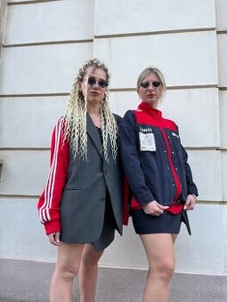 Upcyklovaná Unisex mikina zo zvyškou mikiny