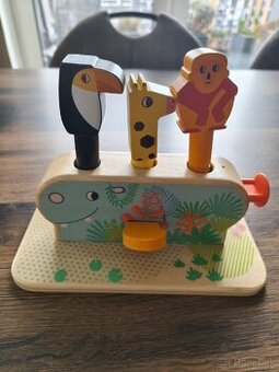 Vyskakovacie zvieratká Djeco drevená hračka