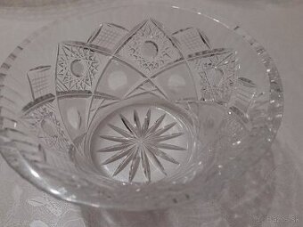 Krištáľovú misku