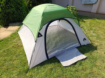 Stan Ozark Trail dome tent + Nafukovací matrac + spacie vaky