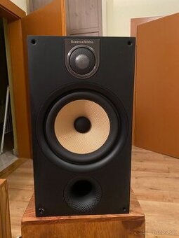 BOWERS & WILKINS  DM-685 S2