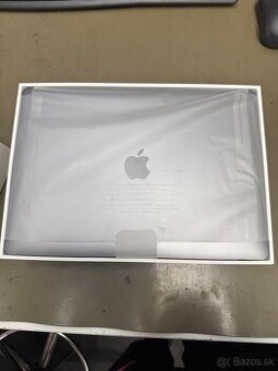 MacBook Air 13" Apple M1 8-core CPU 8-core GPU 8GB 512GB Sp