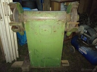 dvojkotúčová brúska