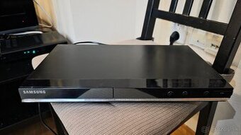 Samsung DVD prehrávač