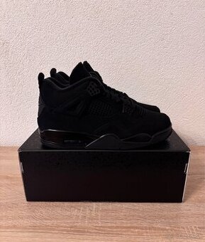 Air Jordan 4 Black Cat