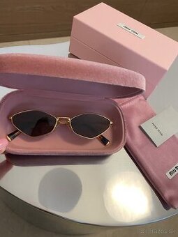 Miu miu slnečné okuliare