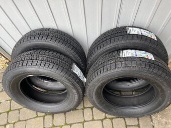 Nové zimné pneu 205/65 R15 Bridgestone Blizzak ICE