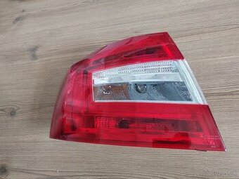 Škoda Octavia 3 sedan ľavé zadné led svetlo