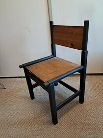 Sólo stolička drevená