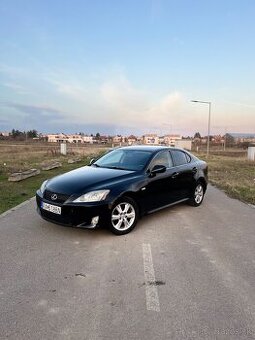 Lexus is220d