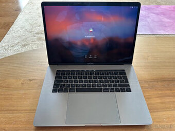Predám MacBook Pro s retina displejom