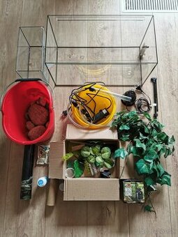Predam akvarium + komplet prislusenstvo