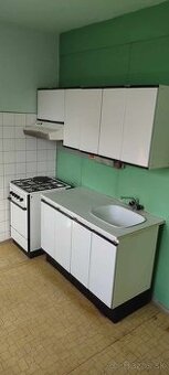 Predaj,2izb.byt s balkonom v meste Lučenec