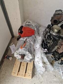 Motor prevodovka 171 kw