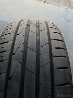 2xletne pneu hankook 205/55 r17 dezen 6mm