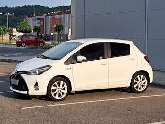 Toyota Yaris Hybrid