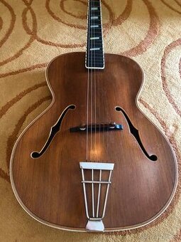 Gitara Cremona