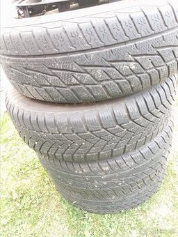 Predám zimný pneu 185/60R15 - 1
