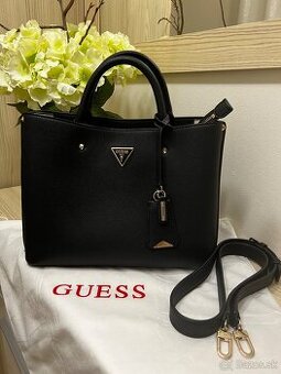 Kabelka Guess