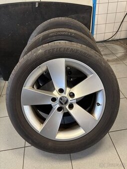 Original Škoda Karoqe disky+letné pneu. 5X112 215/55R17