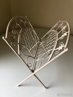 Vintage stojan na časopisy