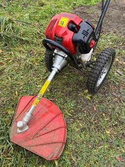 Predam novy krovinorez guge gfs 52.1