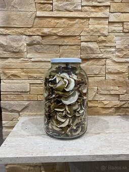 Predám sušené hríby Dubáky iba klobúky 1 trieda