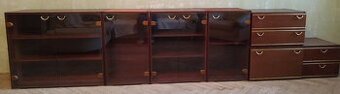 Starý nábytok- VITRÍNY, KOMODY