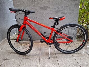 Predám detský bicykel 24kola Giant cerveny
