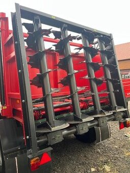 Rozmetač - rozmetadlo statkového hnoje - statkové mrvy LMR P