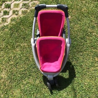 Detský kočiar pre bábiky – krásny a funkčný