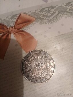 Predam striebornu mincu