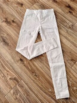 Dámske rifle a nohavice