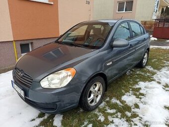 Hyundai accent 1.4i