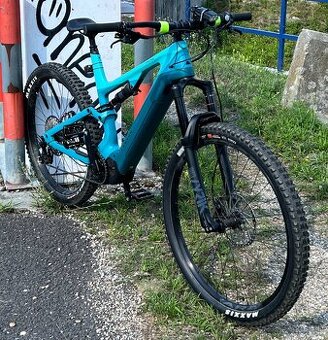 Predám elektrobicykel Canyon Spectral:ON CF 7.0 (2021)