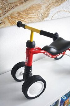 🚗❤️ Predám odrážadlo PUKY Wutsch – červené ❤️