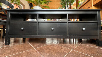 Predám IKEA , HEMNES Skrinka na TV