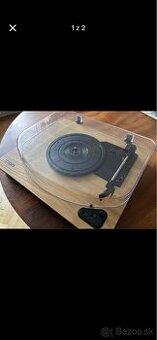 ION Air LP Wood Gramofón