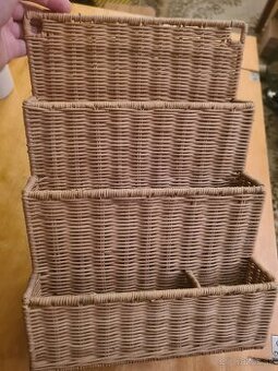 Predám prútený organizér z Ikea - na chodbu  do kuchyne