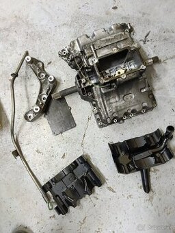 Predám olejovú vaňu na motor MB om651