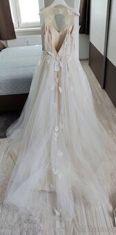 Svadobné šaty odtieň ecru